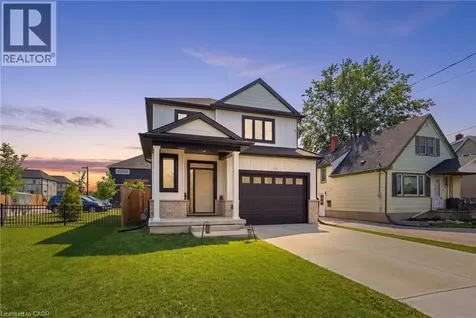 121 Moffatt Street St. Catharines ON L2P 2L8