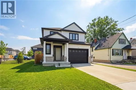 121 Moffatt Street St. Catharines ON L2P 2L8