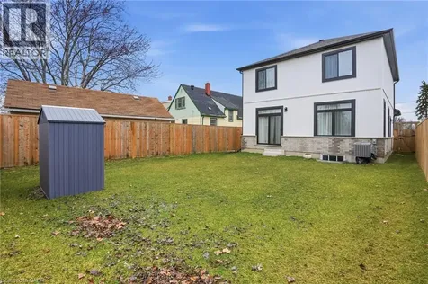 121 Moffatt Street St. Catharines ON L2P 2L8