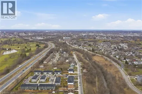 121 Moffatt Street St. Catharines ON L2P 2L8