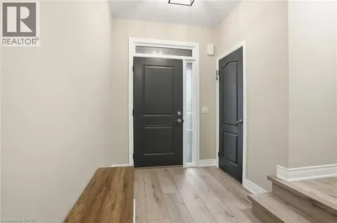 121 Moffatt Street St. Catharines ON L2P 2L8