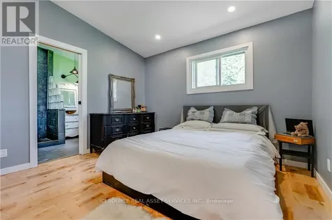 20586 Old Montreal Road South Glengarry ON K0C 2C0