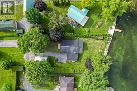 20586 Old Montreal Road South Glengarry ON K0C 2C0