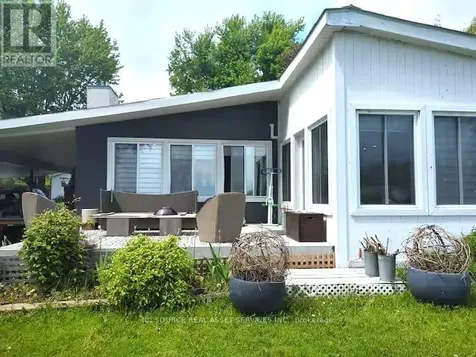 20586 Old Montreal Road South Glengarry ON K0C 2C0