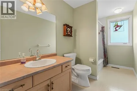 3503 Lakeshore Road Lincoln ON L3J 0X1