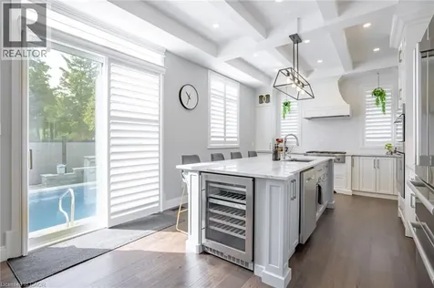 4 Lockman Drive Ancaster ON L0K 0C1