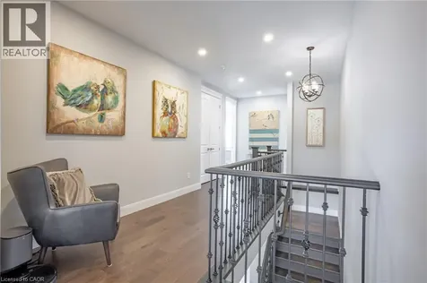 4 Lockman Drive Ancaster ON L0K 0C1