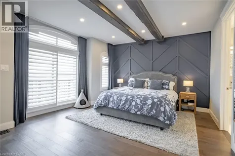 4 Lockman Drive Ancaster ON L0K 0C1
