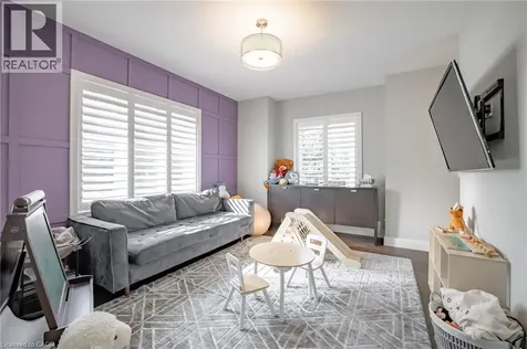 4 Lockman Drive Ancaster ON L0K 0C1