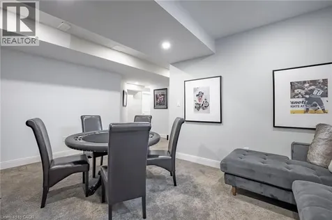 4 Lockman Drive Ancaster ON L0K 0C1