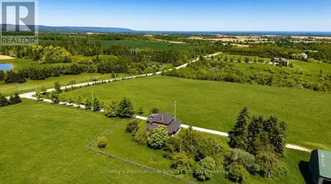1943 Fairgrounds Road South Clearview ON L0M 1G0