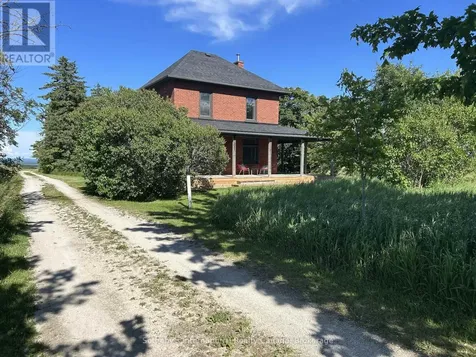 1943 Fairgrounds Road South Clearview ON L0M 1G0