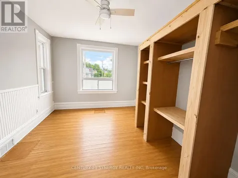 164 Chambers Street Smiths Falls ON K7A 2Z4