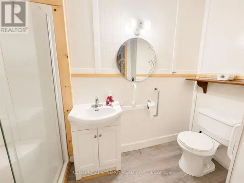 164 Chambers Street Smiths Falls ON K7A 2Z4