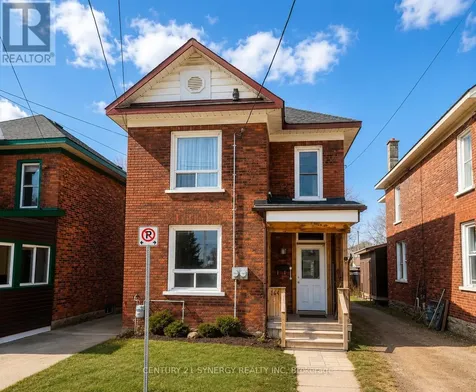 164 Chambers Street Smiths Falls ON K7A 2Z4