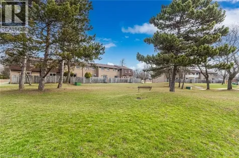 1115 Paramount Drive Stoney Creek ON L8J 1P6
