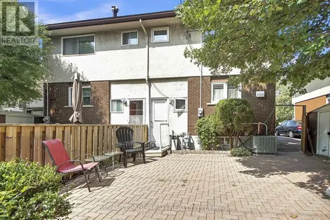 962 Dynes Road Ottawa ON K2C 0G8