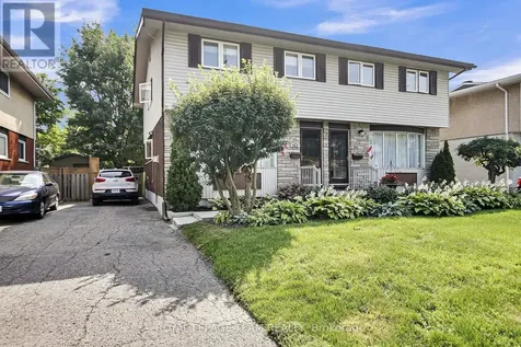 962 Dynes Road Ottawa ON K2C 0G8