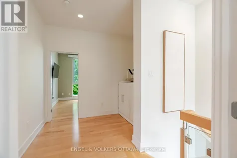 197 Lisgar Street Ottawa ON K2P 0X5