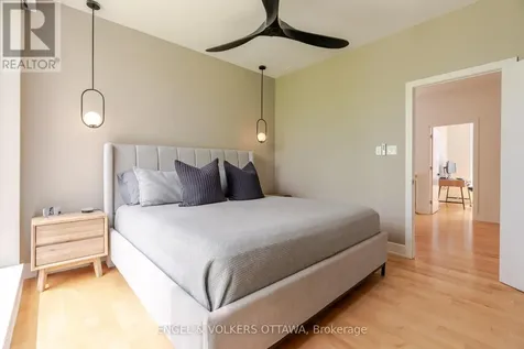 197 Lisgar Street Ottawa ON K2P 0X5