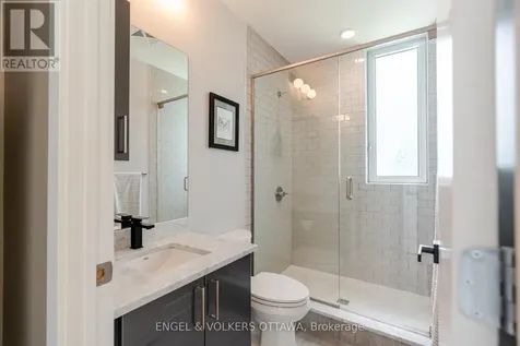 197 Lisgar Street Ottawa ON K2P 0X5
