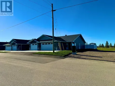 24 Golf Street Kapuskasing ON P5N 3J6