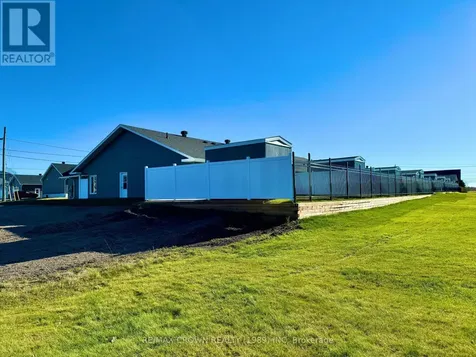 26 Golf Street Kapuskasing ON P5N 3J6