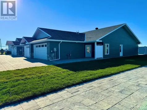 18 Golf Street Kapuskasing ON P5N 3J6