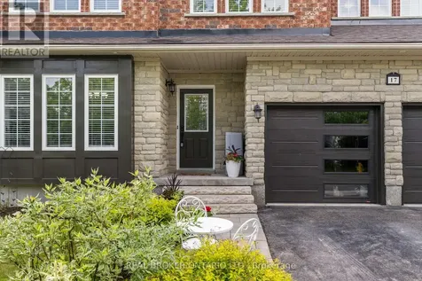 17 Cranberry Lane Barrie (400 West) ON L4N 0Z1