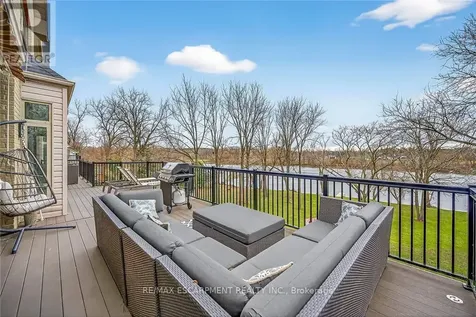 397 Caithness Street East Haldimand ON N3W 1C8