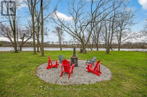 397 Caithness Street East Haldimand ON N3W 1C8