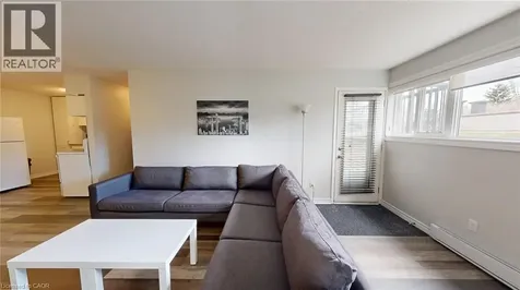 15 Jacksway Crescent London ON N5X 3T8