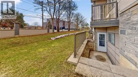 15 Jacksway Crescent London ON N5X 3T8
