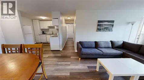 15 Jacksway Crescent London ON N5X 3T8