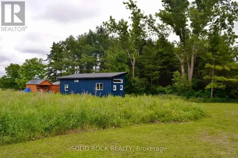 202 Highfield Crescent Beckwith ON K7C 3P2