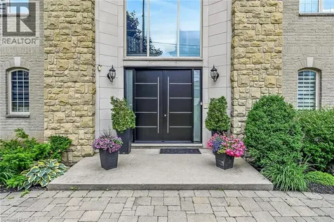 397 Caithness Street East Caledonia ON N3W 1C8