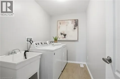7839 Dockweed Drive Niagara Falls ON L2H 3R9