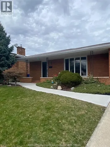 1616 Burwell Court Windsor ON N9C 3Z8