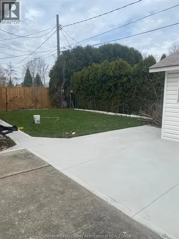 1616 Burwell Court Windsor ON N9C 3Z8