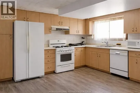 1616 Burwell Court Windsor ON N9C 3Z8