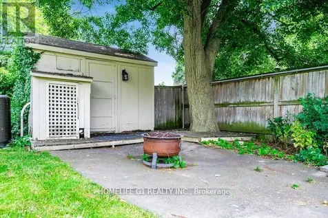 1324 Orchard Boulevard Kingsville ON N9T 2R7