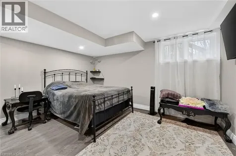 7809 Hackberry Trail East Niagara Falls ON L2H 3R5