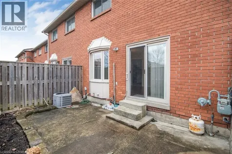 391 Stone Church Road East Hamilton ON L9B 2H2