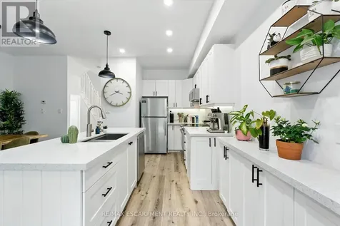 21 Diana Avenue Brantford ON N3T 0G7