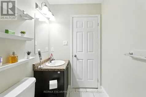 21 Diana Avenue Brantford ON N3T 0G7