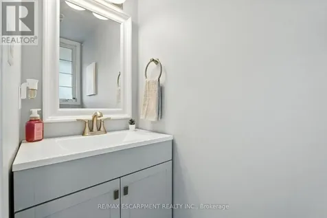 21 Diana Avenue Brantford ON N3T 0G7