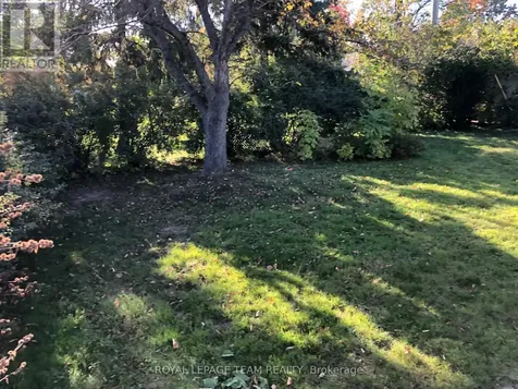1180 Southwood Drive Ottawa ON K2C 3C3