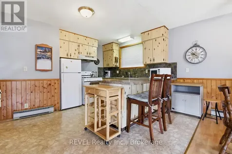 2757 North Shore Drive Drive East Haldimand ON N0A 1K0