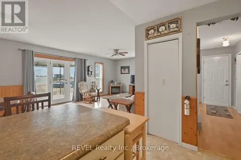 2757 North Shore Drive Drive East Haldimand ON N0A 1K0