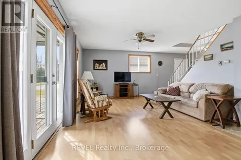 2757 North Shore Drive Drive East Haldimand ON N0A 1K0